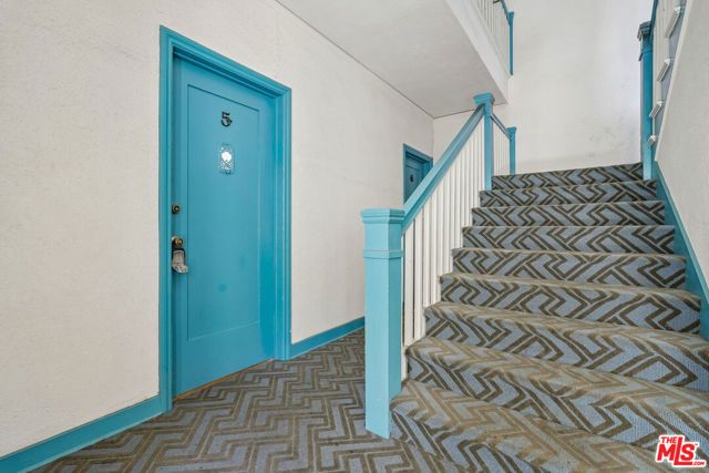 1125 N New Hampshire Avenue, Los Angeles, CA 90029
