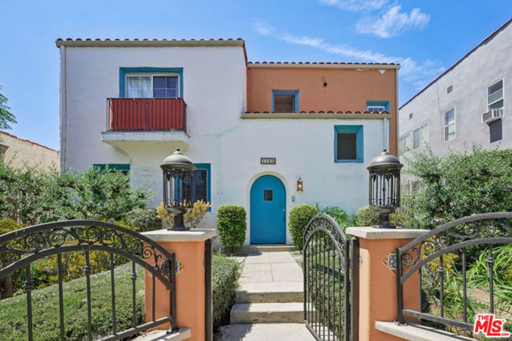 1125 N New Hampshire Avenue, Los Angeles, CA 90029