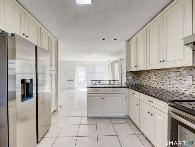 29 Fenwood Avenue, West Hartford, CT 06110