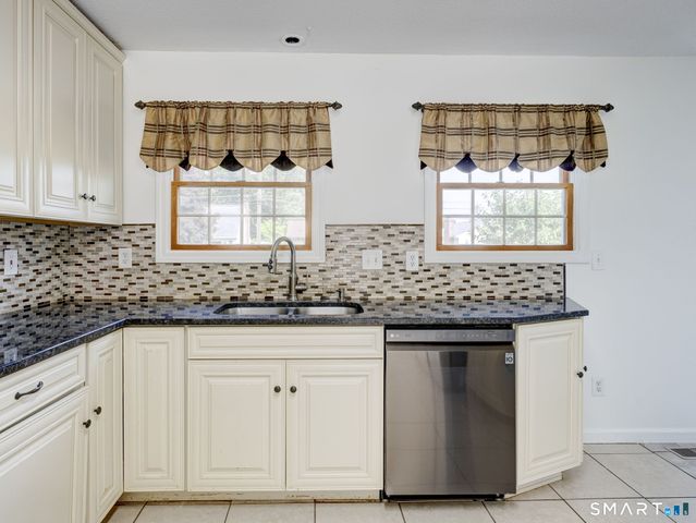 29 Fenwood Avenue, West Hartford, CT 06110