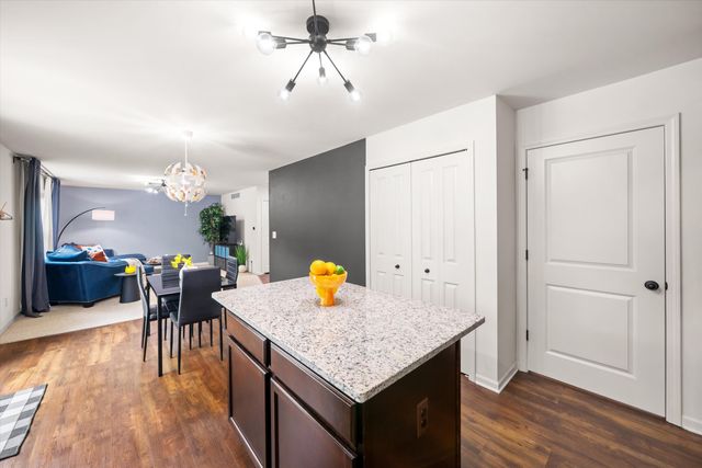 10344 Scarlet Oak Drive 13, Superior Twp, MI 48198