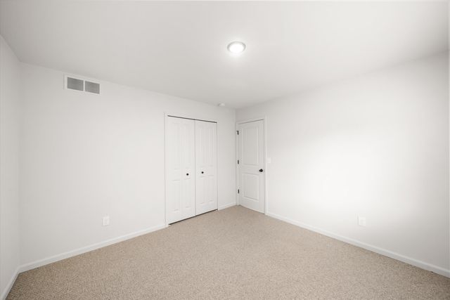 10344 Scarlet Oak Drive 13, Superior Twp, MI 48198