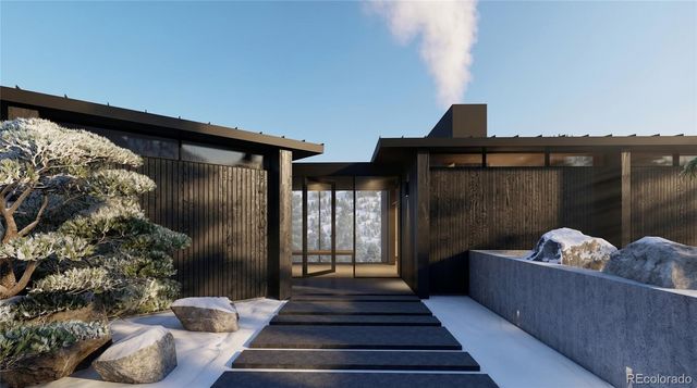 18 N Moffat Road, Arvada, CO 80403