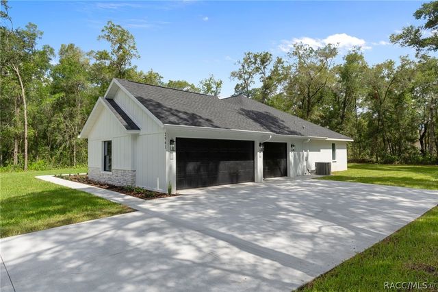 2961 E Angelina Street, Inverness, FL 34453