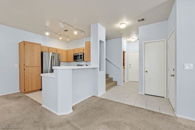 251 South Green Valley Parkway 3811, Henderson, NV 89012