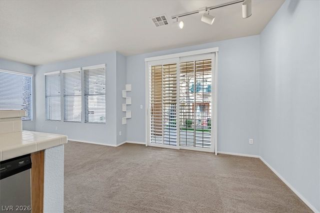 251 South Green Valley Parkway 3811, Henderson, NV 89012