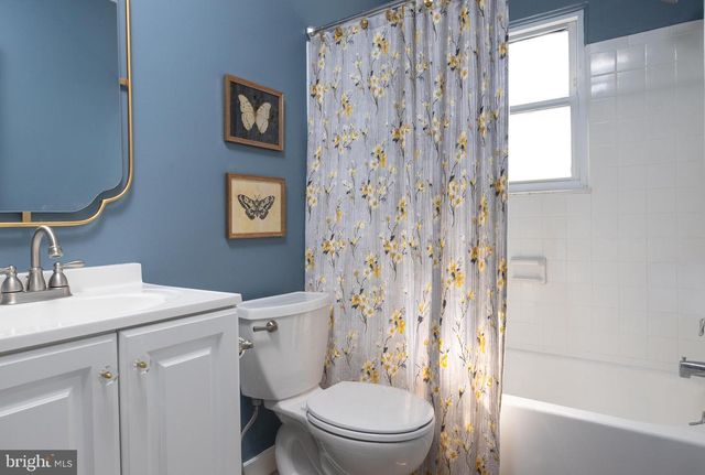 645 W WILTSHIRE DR, Wallingford, PA 19086