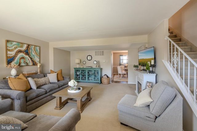 645 W WILTSHIRE DR, Wallingford, PA 19086