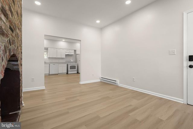 1421 W FAYETTE ST, Baltimore, MD 21223