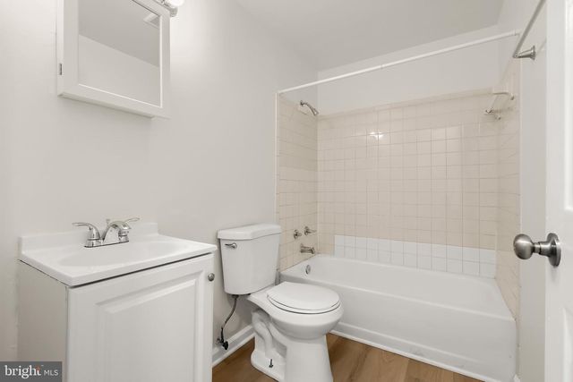 1421 W FAYETTE ST, Baltimore, MD 21223