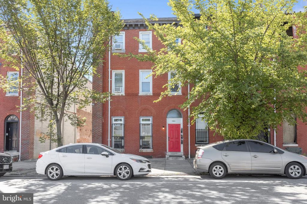 1421 W FAYETTE ST, Baltimore, MD 21223