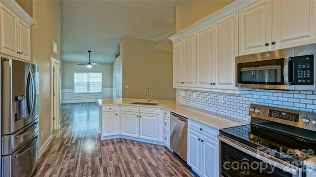 108 Bunker Hill Lane, Statesville, NC 28677