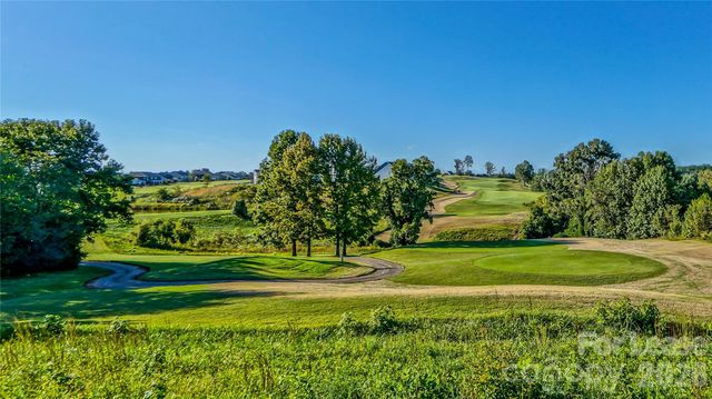 108 Bunker Hill Lane, Statesville, NC 28677