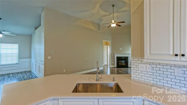 108 Bunker Hill Lane, Statesville, NC 28677