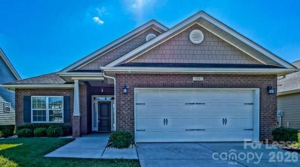 108 Bunker Hill Lane, Statesville, NC 28677