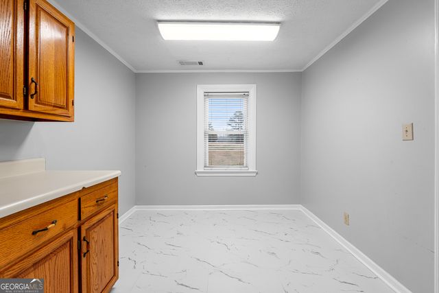 1330 Dunn Road, Molena, GA 30258