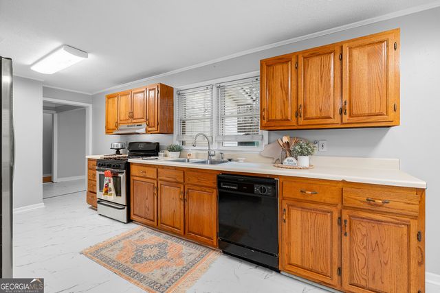 1330 Dunn Road, Molena, GA 30258