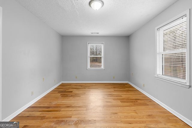 1330 Dunn Road, Molena, GA 30258