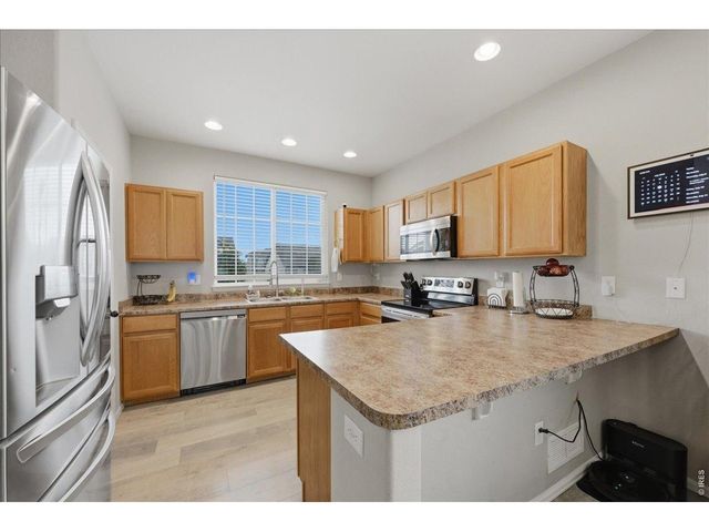 7447 Little Fox Ln, Wellington, CO 80549