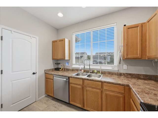 7447 Little Fox Ln, Wellington, CO 80549