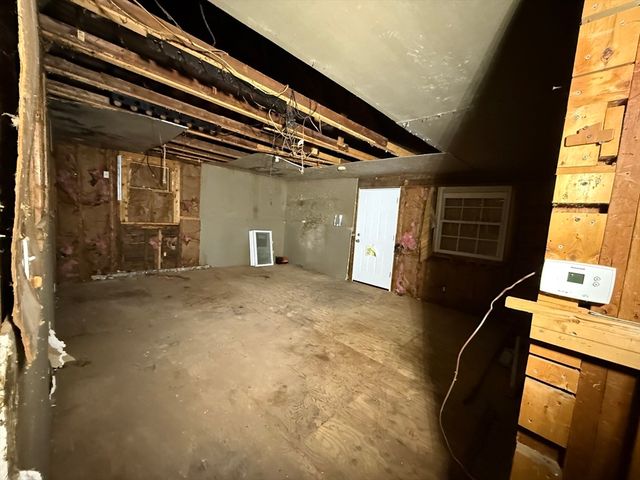 690 Washington Ave, Revere, MA 02151