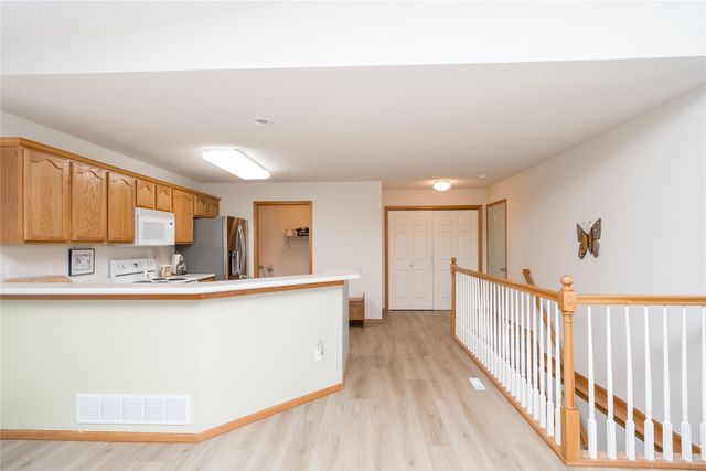 9433 Maple Lane, Johnston, IA 50131