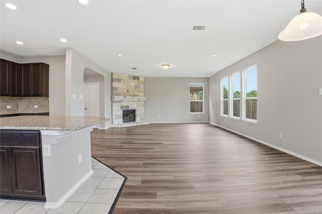 670 Landon Samuel LOOP, Pflugerville, TX 78660