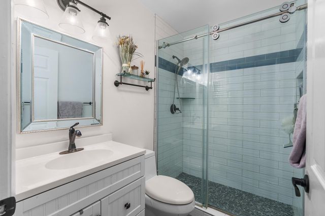 527 NW 87th Ln, Coral Springs, FL 33071