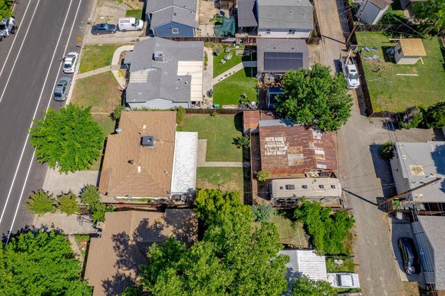 155 I St, Lincoln, CA 95648