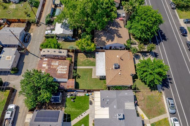 155 I St, Lincoln, CA 95648