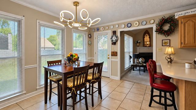 8762 W BREDBURY CV, Memphis, TN 38016