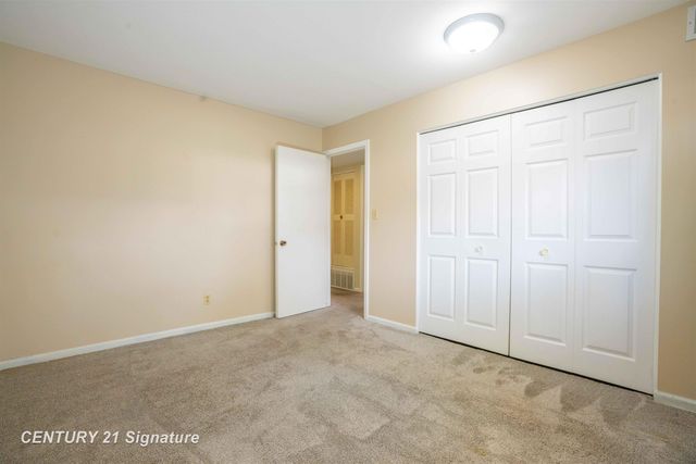 105 Provincial Court CT 3, Saginaw, MI 48638