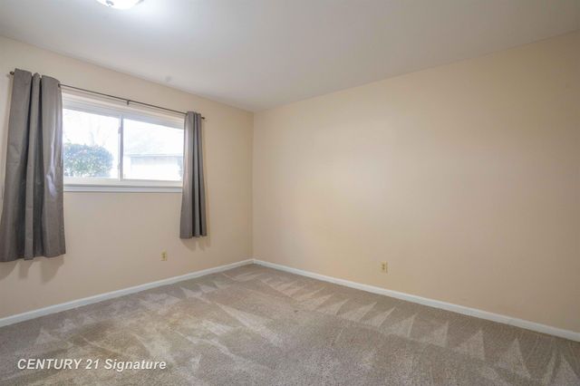 105 Provincial Court CT 3, Saginaw, MI 48638