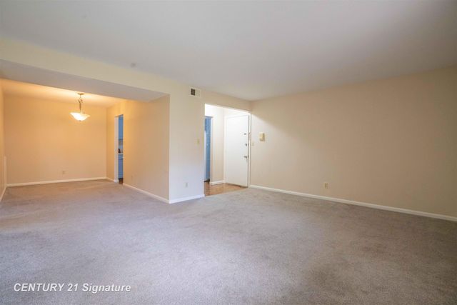 105 Provincial Court CT 3, Saginaw, MI 48638