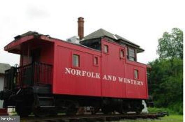 12707 DUCKETTOWN RD, Laurel, MD 20708