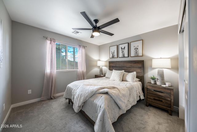 17 E TRANQUIL Lane, Flagstaff, AZ 86005