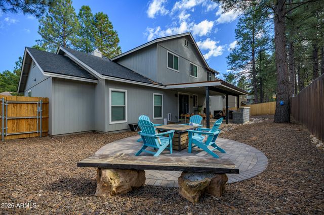 17 E TRANQUIL Lane, Flagstaff, AZ 86005
