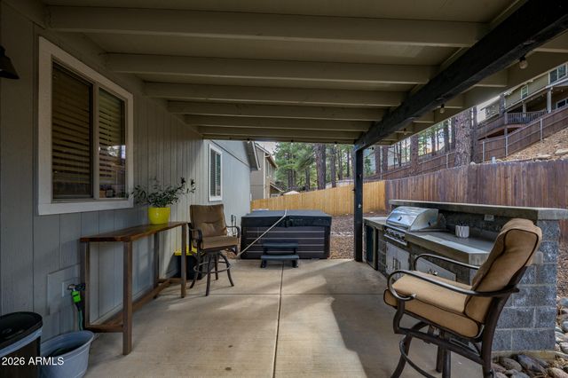 17 E TRANQUIL Lane, Flagstaff, AZ 86005