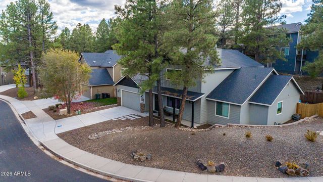 17 E TRANQUIL Lane, Flagstaff, AZ 86005