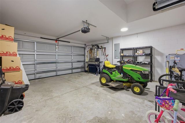 224 FISHER ROAD, Ocklawaha, FL 32179