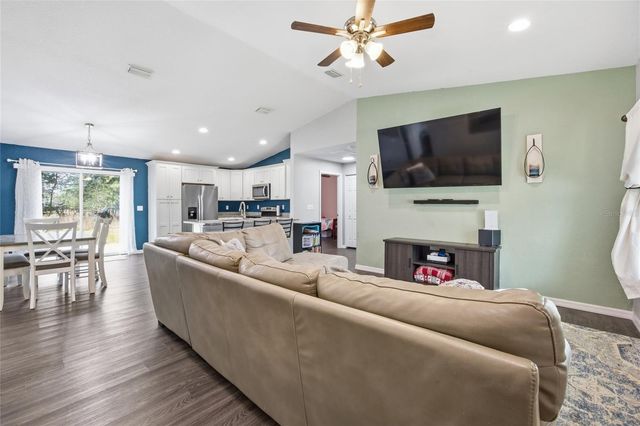 224 FISHER ROAD, Ocklawaha, FL 32179