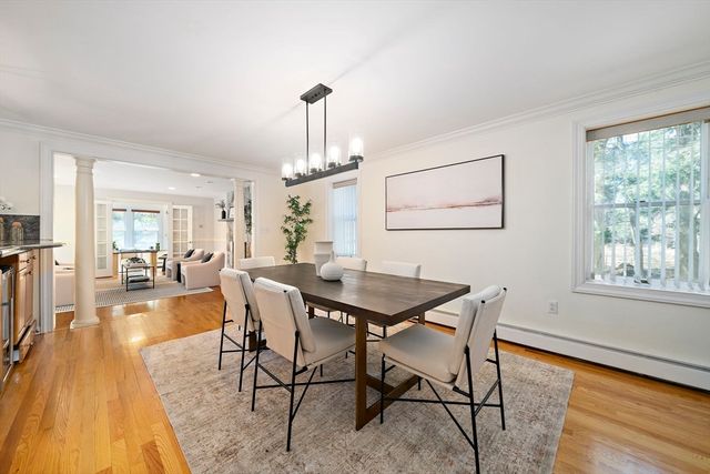 20 Blossom St, Lexington, MA 02421