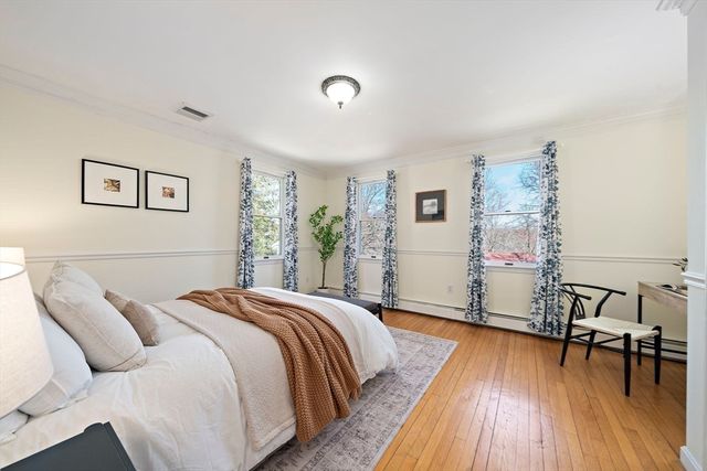 20 Blossom St, Lexington, MA 02421