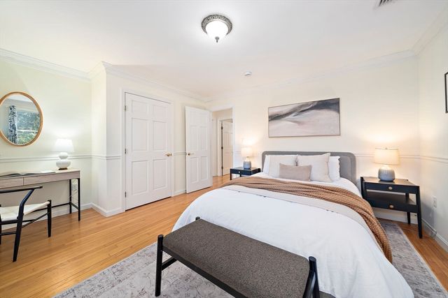 20 Blossom St, Lexington, MA 02421