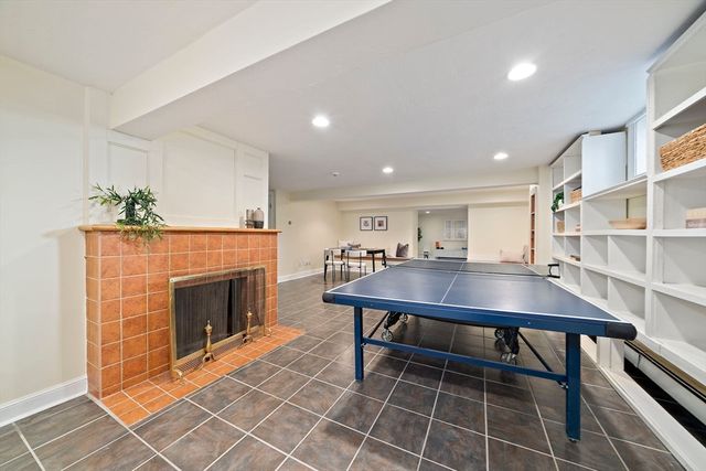 20 Blossom St, Lexington, MA 02421