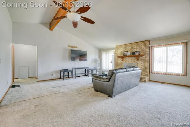 3259 Kirkton Drive, Sterling Heights, MI 48310