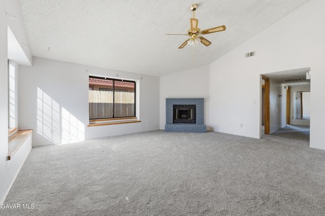 11049 Rome Beauty Drive, California City, CA 93505