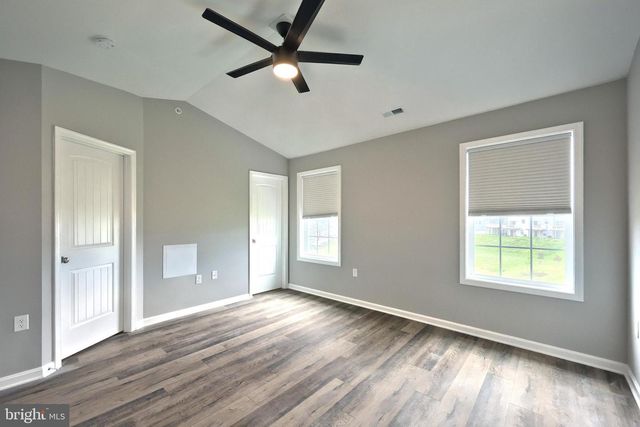 242 HUDSON BLVD, Red Lion, PA 17356