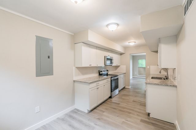 748 Haven Lane, Fort Worth, TX 76112
