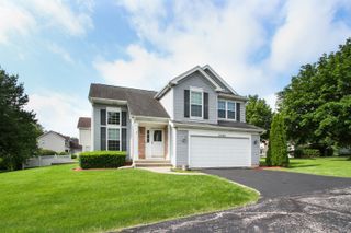 2290 APPLEWOOD Lane, Woodstock, IL 60098